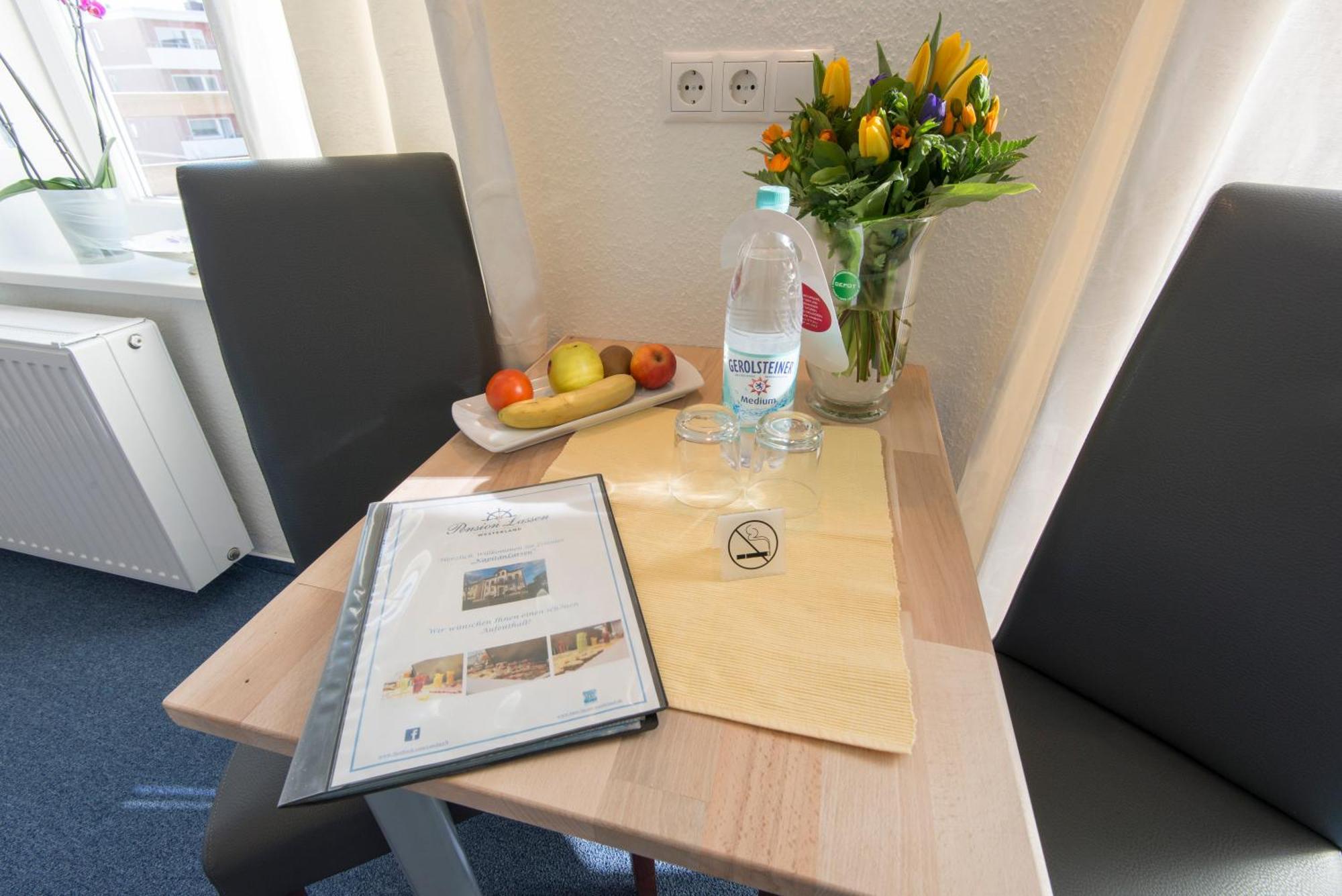 Pension Haus Lassen Westerland Rum bild
